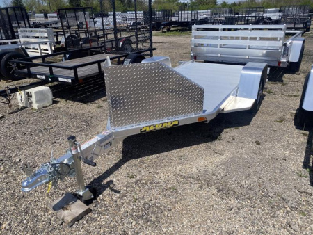 New 2025 Aluma MC10 SINGLE BIKE MOTORCYCLE TRAILER