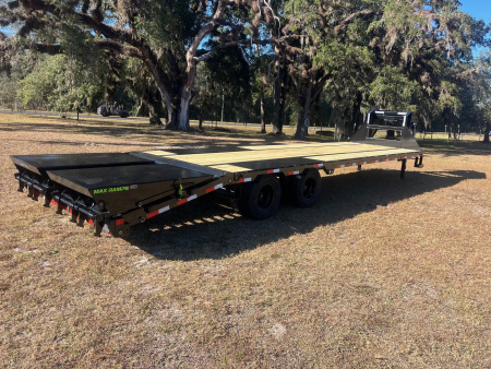 New 2026 LOAD TRAIL GP22 102 x 32 Tandem Low-Pro Gooseneck