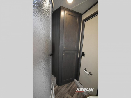 New Merhow 8210 FK Stampede