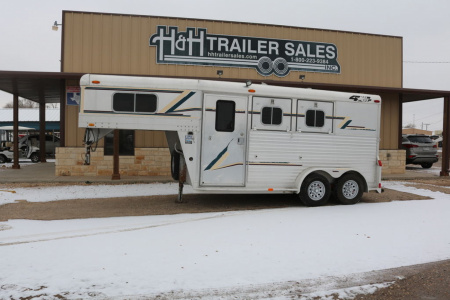 Used 1999 4-Star Trailers 2 HORSE GN