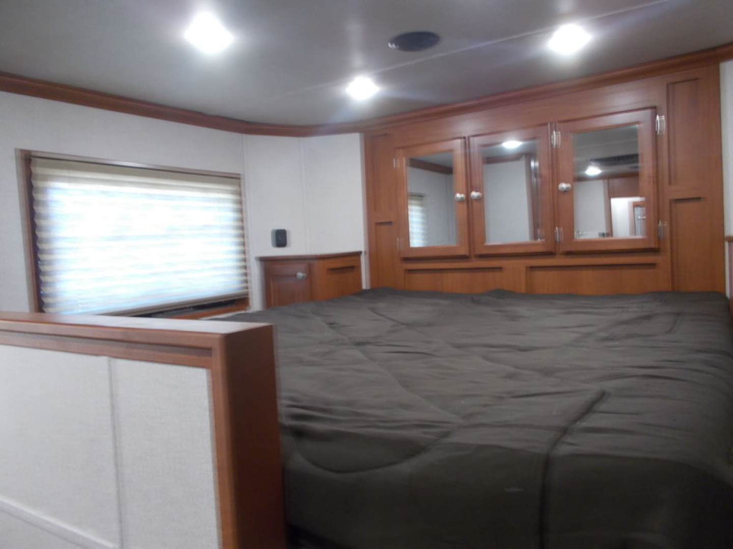 New 2022 Sundowner Trailers Santa Fe 6905 4H