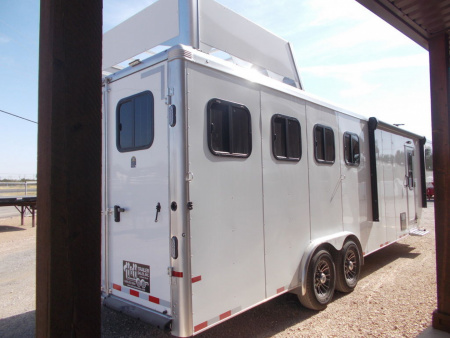 New 2022 Sundowner Trailers Santa Fe 6905 4H