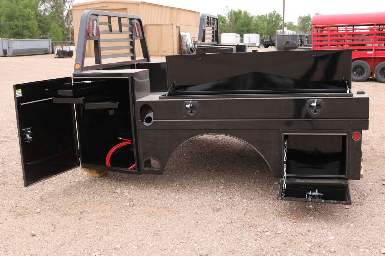 New 2023 Pronghorn 8800 UT