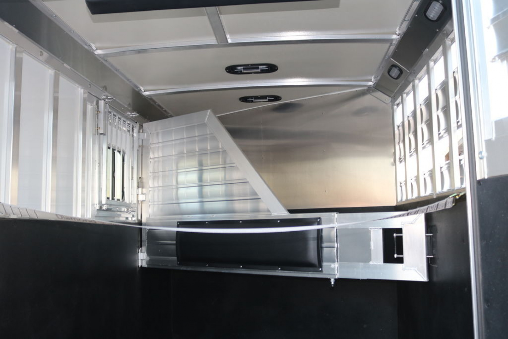 New 2024 Hart Trailer SOLUTION 2 HORSE BUMPER