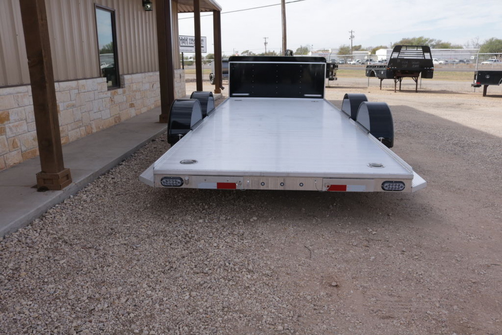 New 2024 Sundowner Trailers ULTRA