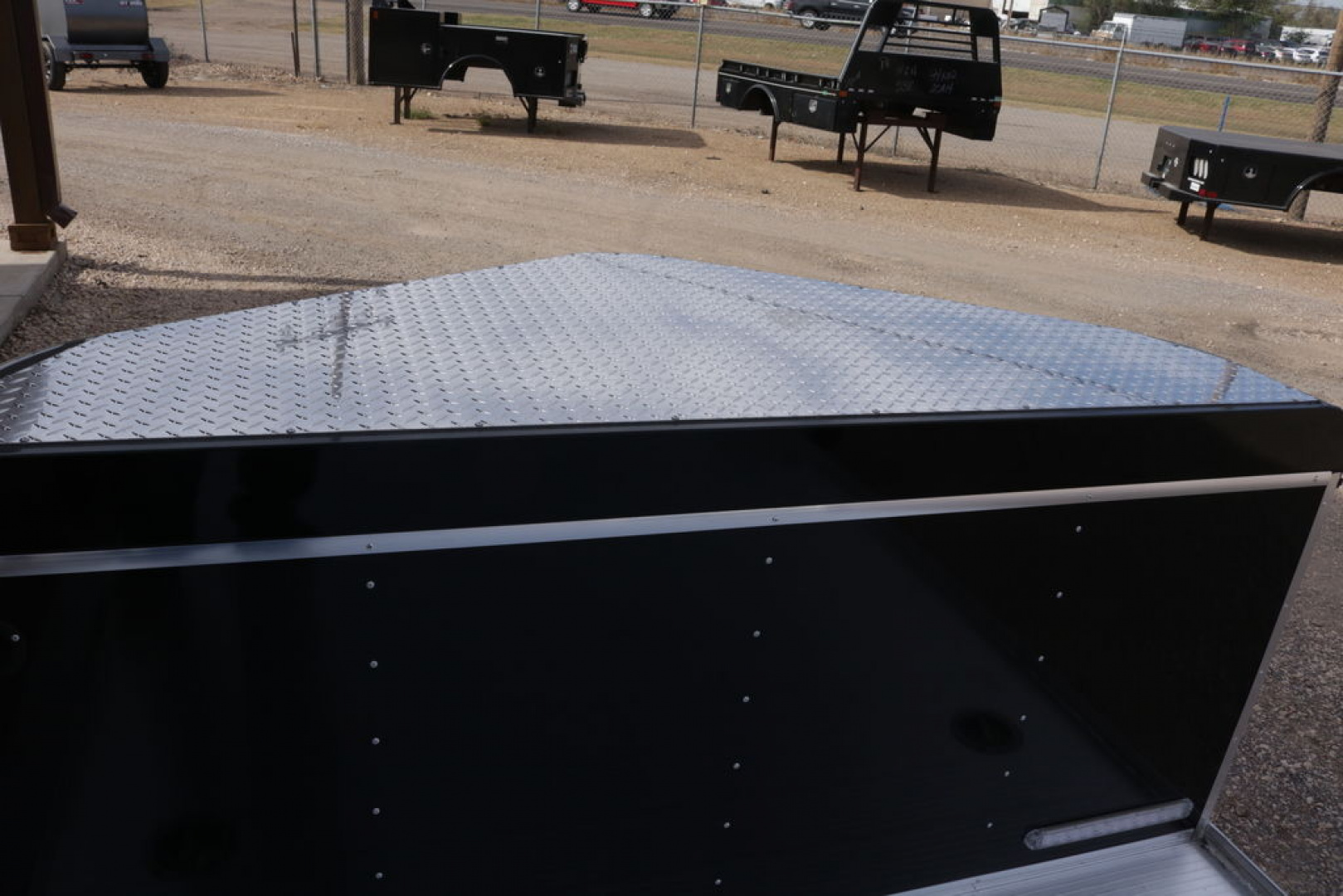 New 2024 Sundowner Trailers ULTRA