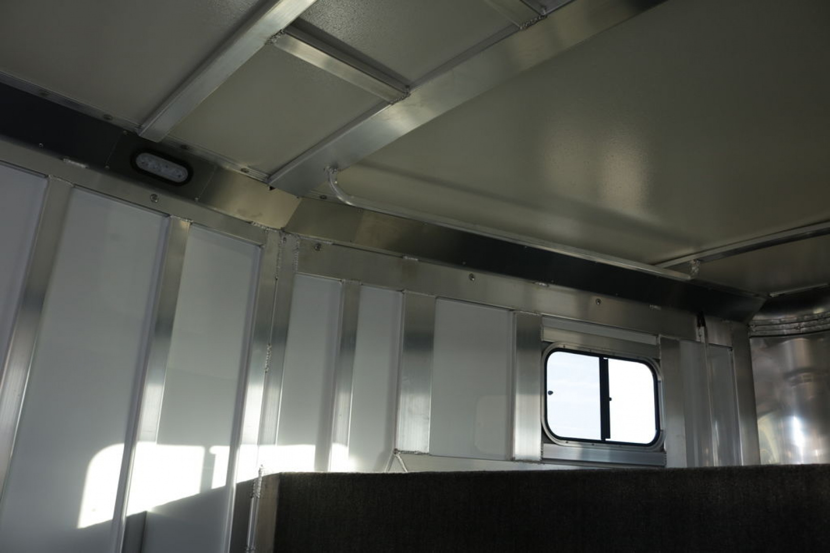 New 2024 Hart Trailer SOLUTION