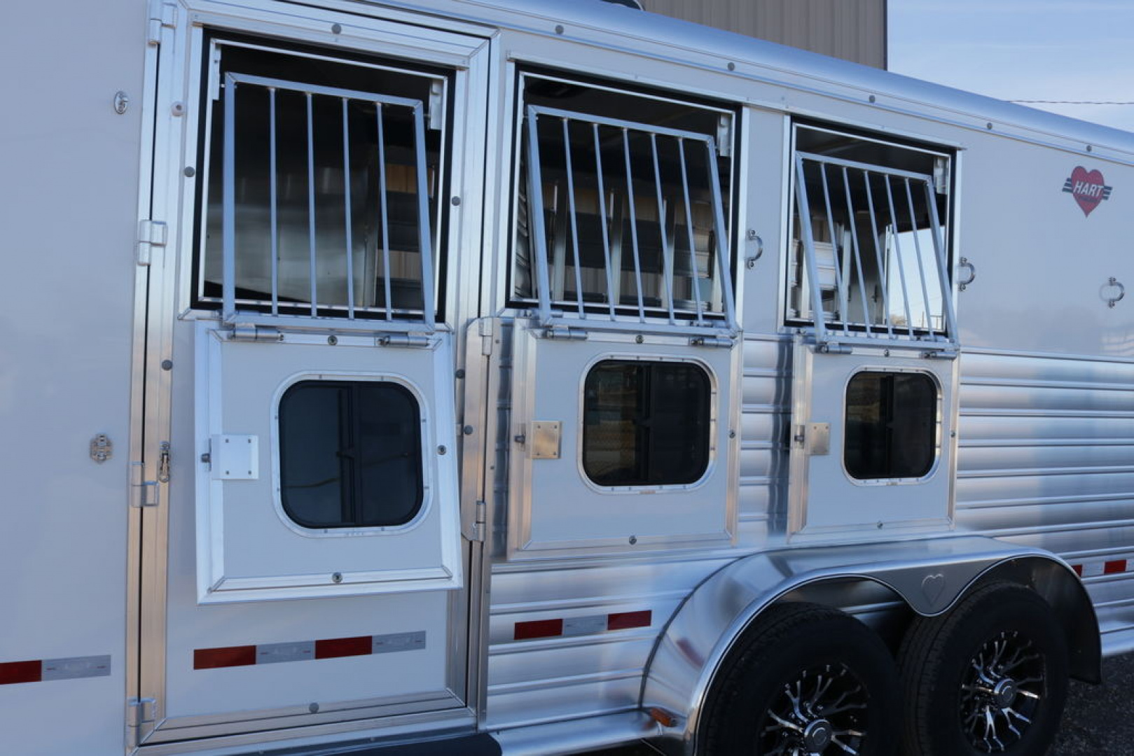 New 2024 Hart Trailer SOLUTION