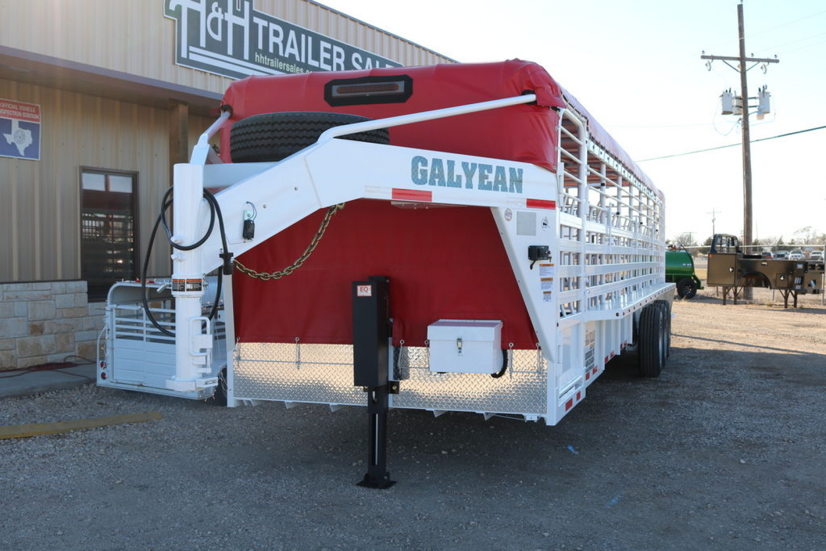 New 2024 Galyean LIVESTOCK