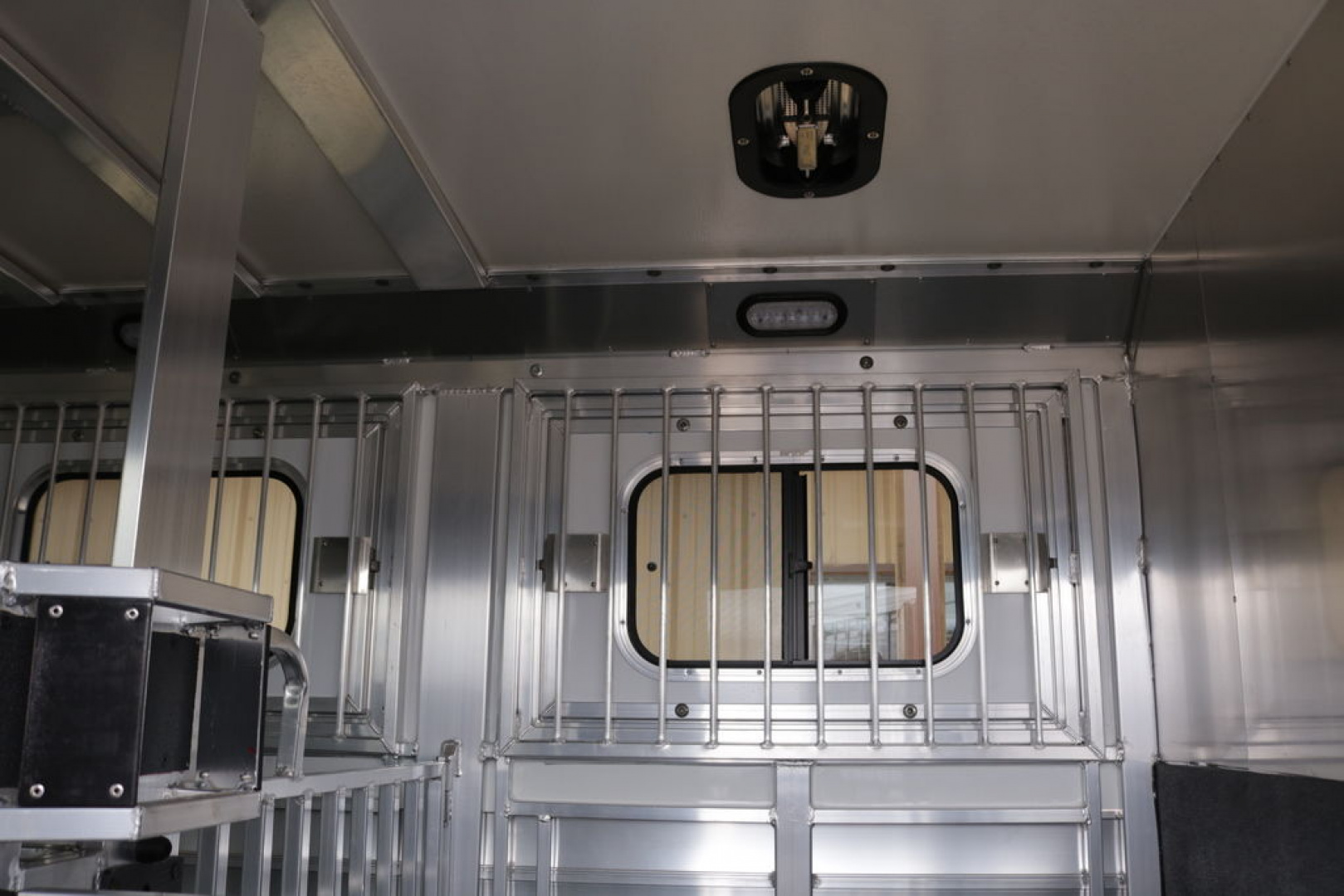 New 2024 Hart Trailer LOPROEXPO