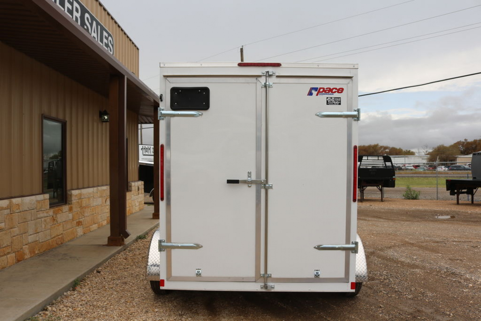 New 2024 Pace American outback dlx