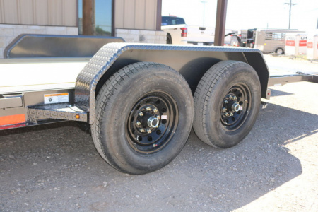 New 2025 Diamond C Trailers HTL