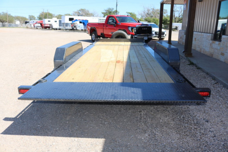 New 2025 Diamond C Trailers HTL