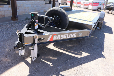 New 2025 Diamond C Trailers HTL