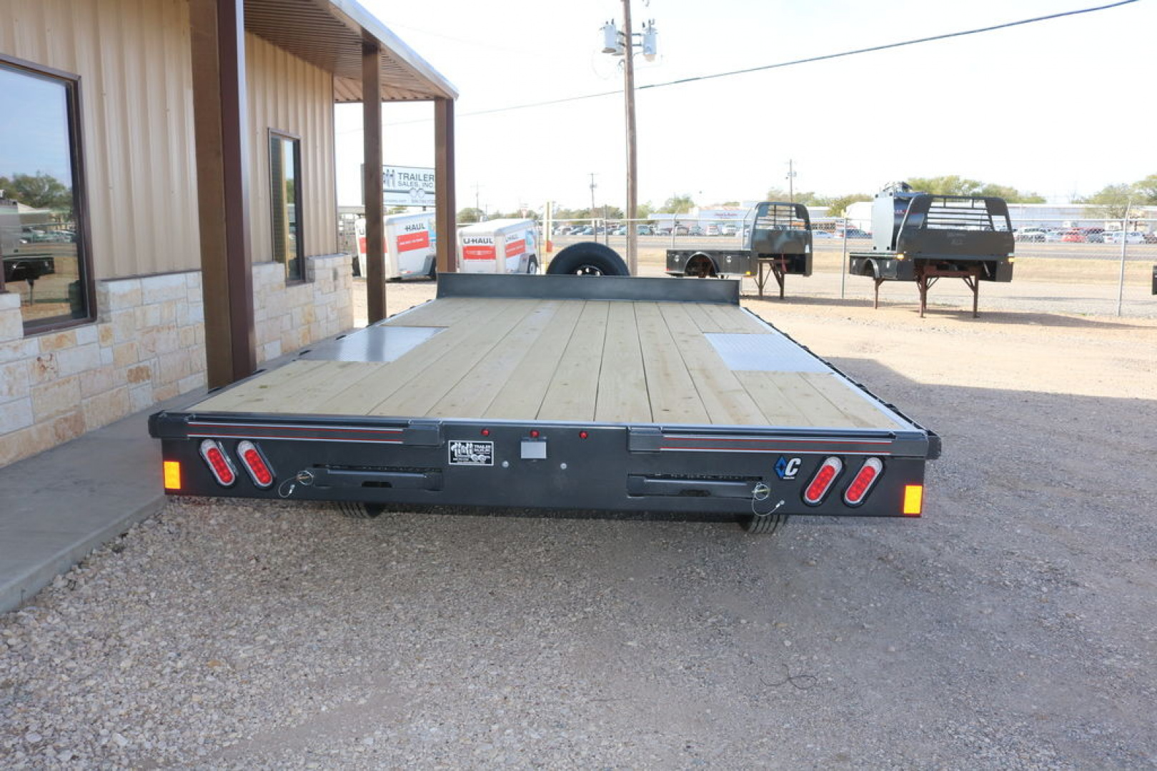 New 2025 Diamond C Trailers GDD206 DECKOVER BP