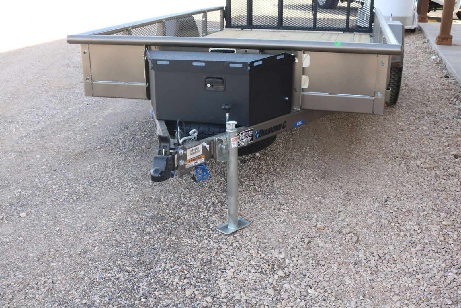 New 2025 Diamond C Trailers PSA135-V UTILITY