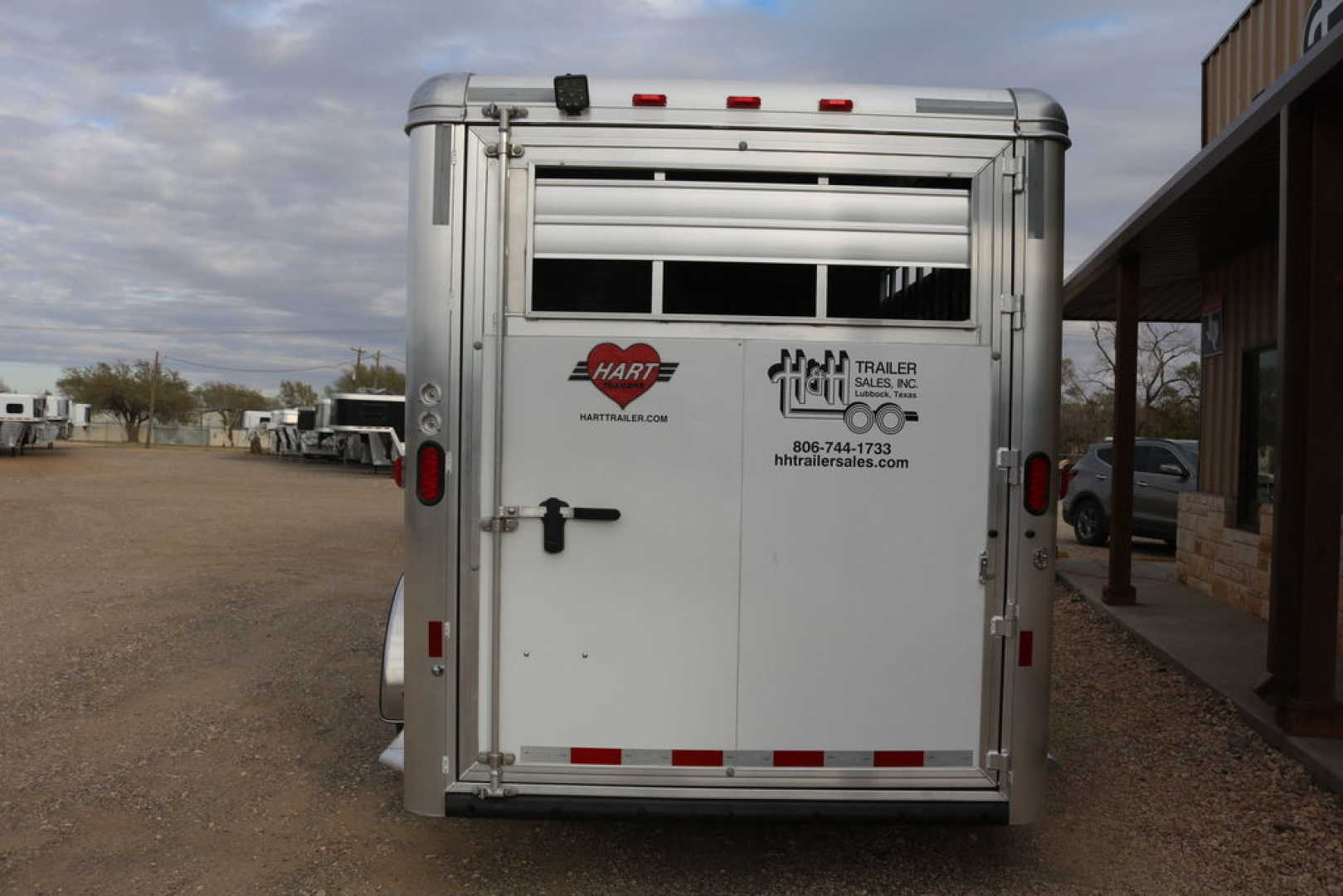 New 2024 Hart Trailer solution 3 h bp