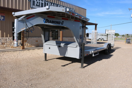 New 2025 Diamond C Trailers LPX-GN