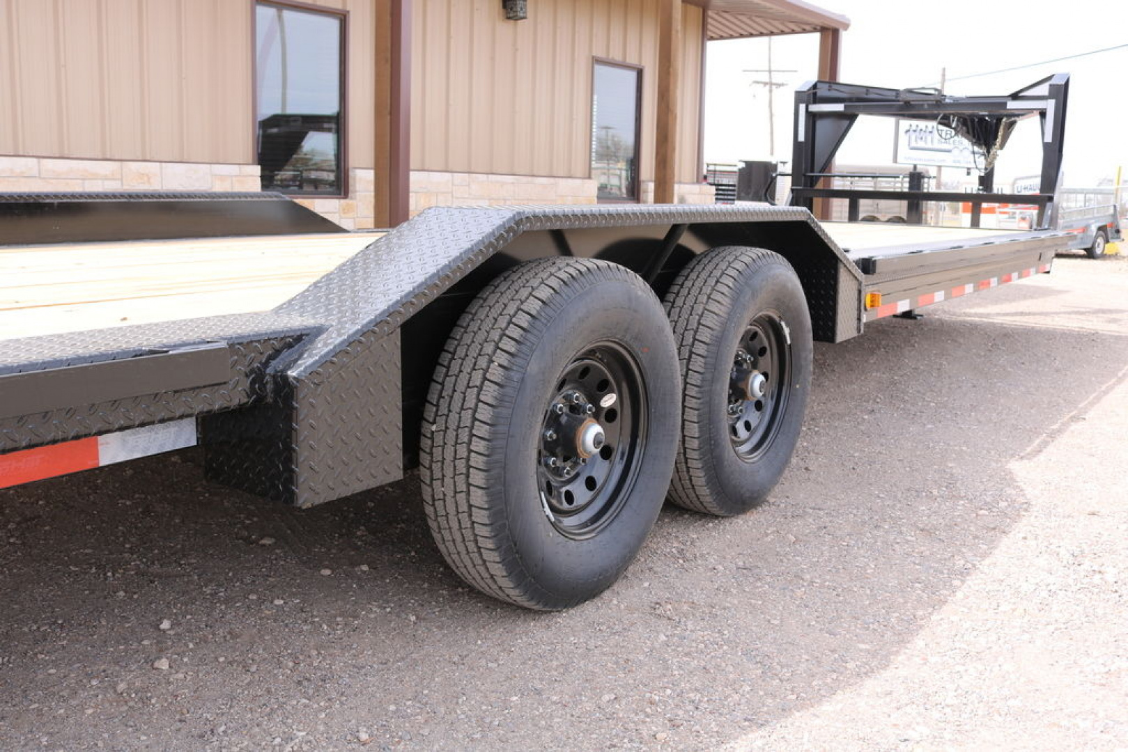 Used 2024 Top Hat Trailers Equipment Hauler 14K 32x83" EH 14K