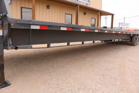 Used 2025 Lamar Trailers FLATBED FS024027