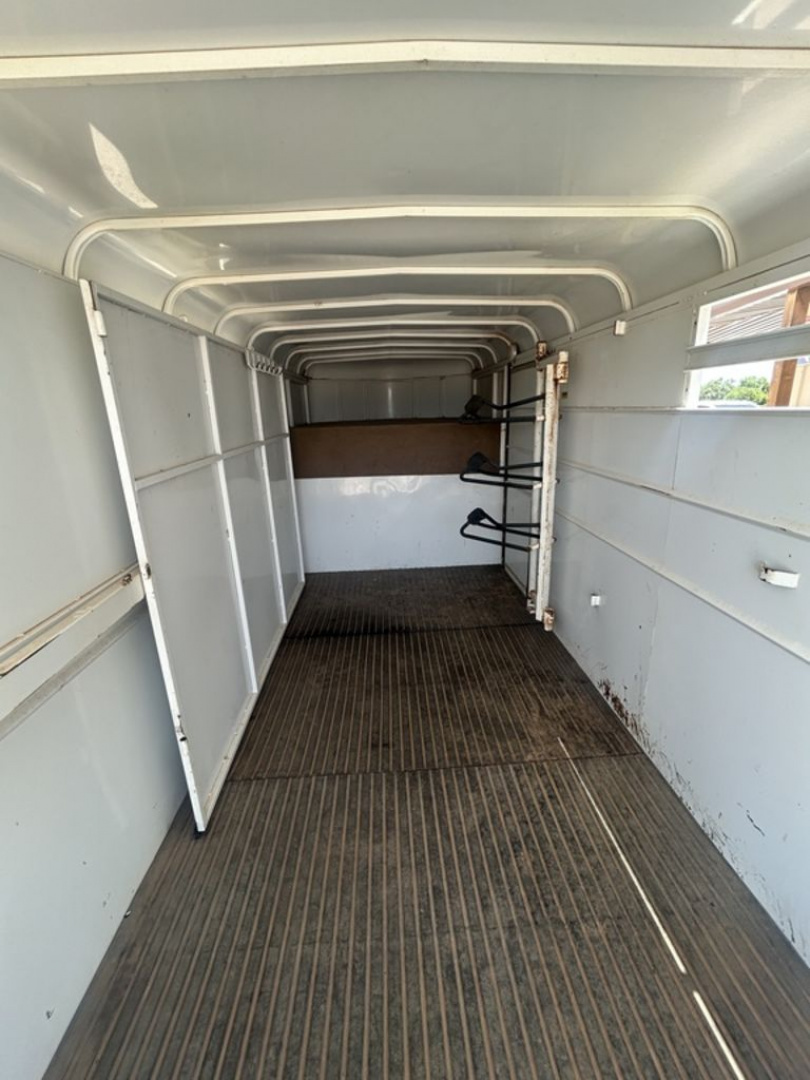 Used 1997 Logan Coach WRANGLER Stock / Stock Combo Trailer