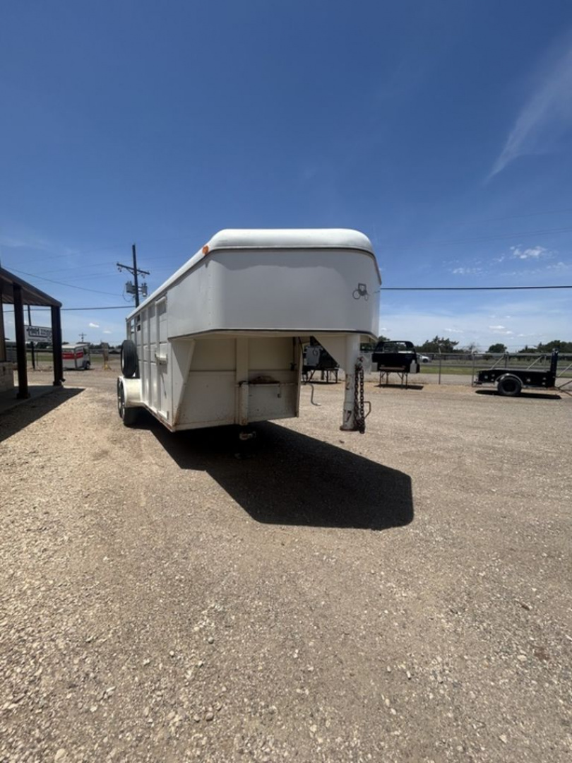 Used 1997 Logan Coach WRANGLER Stock / Stock Combo Trailer