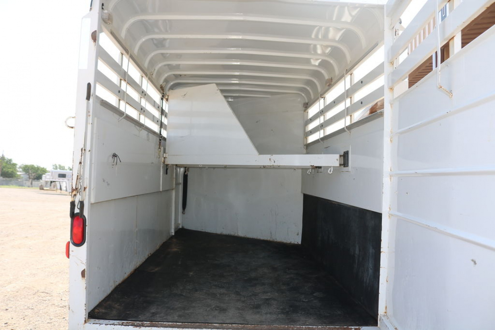 Used 2004 CM Trailers DROVER