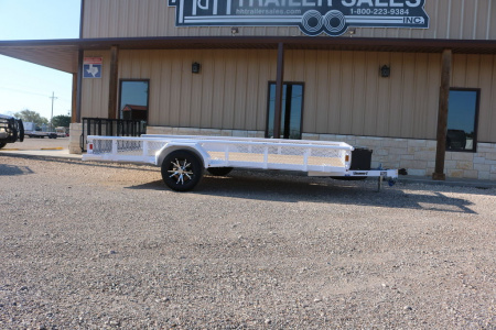 New 2026 Diamond C Trailers PSA135