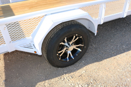 New 2026 Diamond C Trailers PSA135