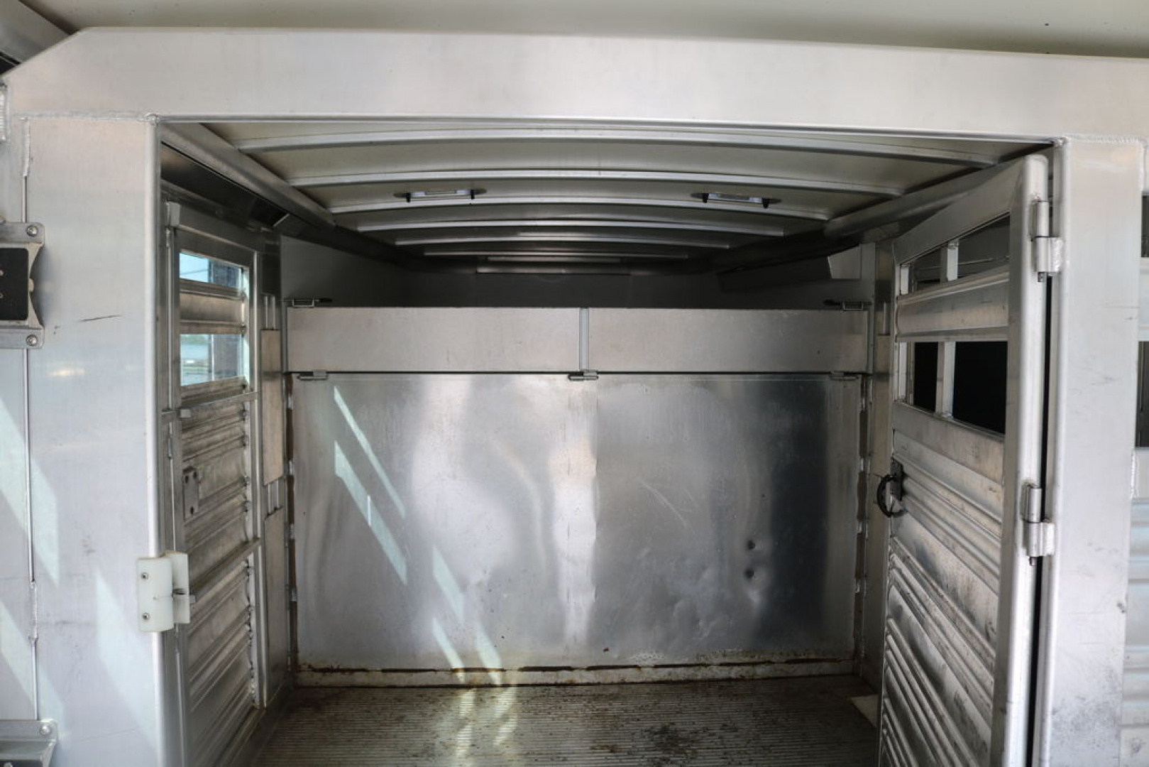 Used 2015 Cimarron Trailers Lonestar Gooseneck