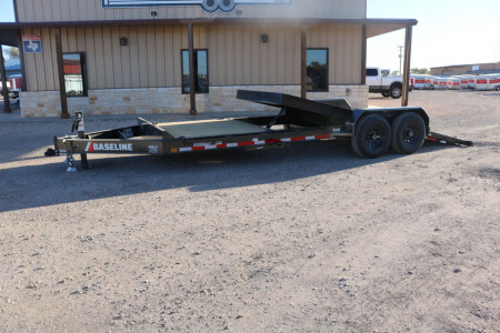 New 2025 Diamond C Trailers HTL207