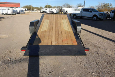 New 2025 Diamond C Trailers HTL207