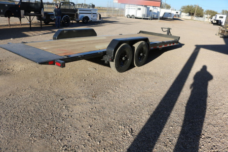 New 2025 Diamond C Trailers HTL207