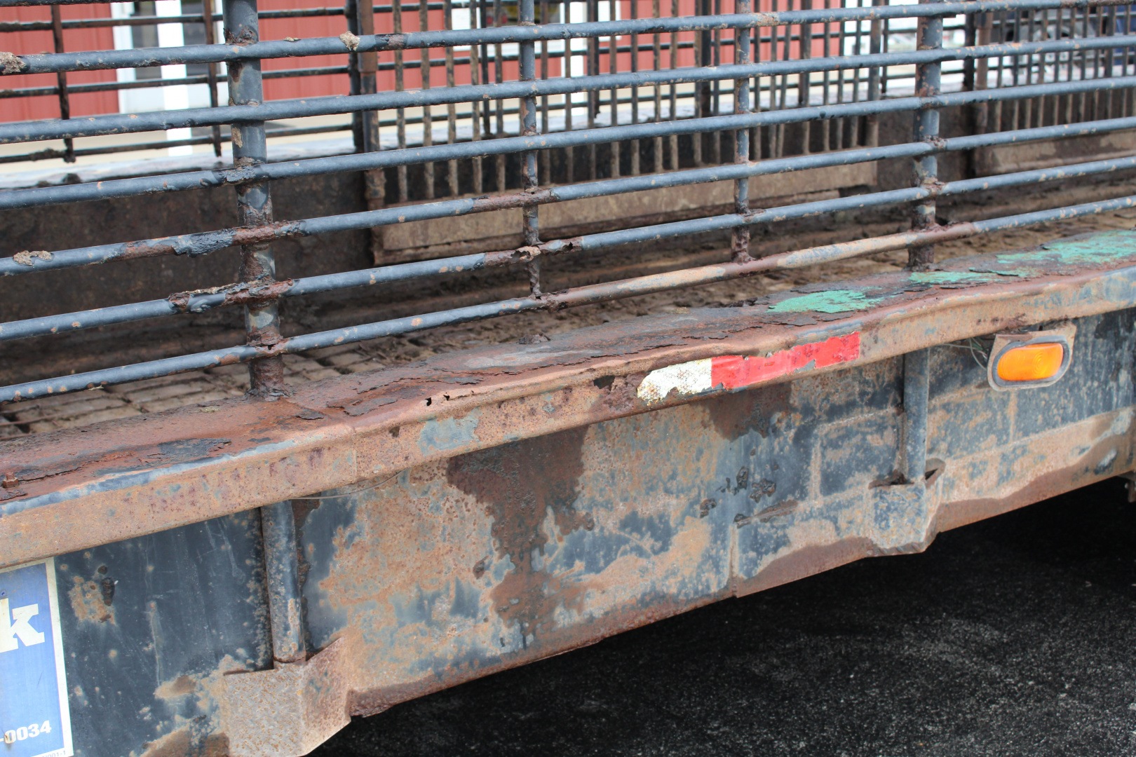 Used 2007 Gooseneck Trailer MFG CANVAS TOP Stock / Stock Combo Trailer