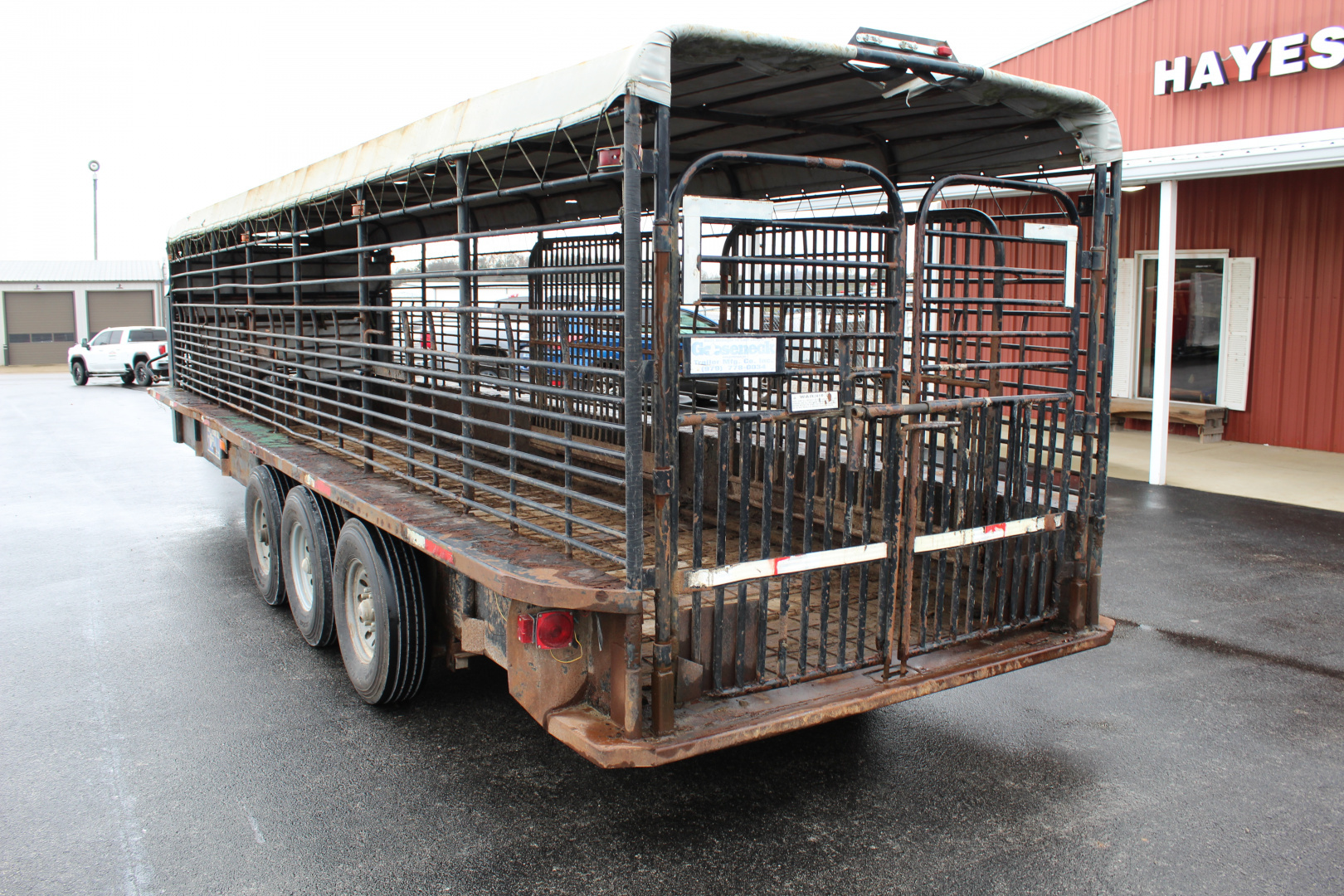 Used 2007 Gooseneck Trailer MFG CANVAS TOP Stock / Stock Combo Trailer