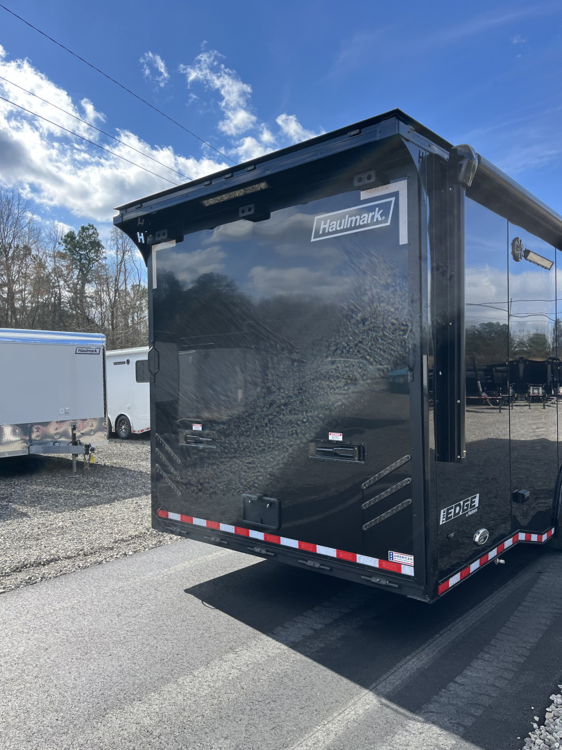 New 2026 Haulmark 44 Gooseneck Bathroom, Blackout PolyCor, 21K GVWR, Air Prep, Awning, A/C, Landing Light PKG, Hyd. Tongue Jack