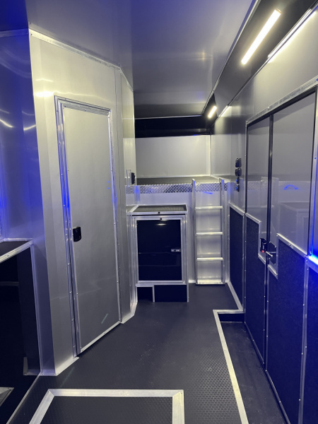 New 2026 Haulmark 44 Gooseneck Bathroom, Blackout PolyCor, 21K GVWR, Air Prep, Awning, A/C, Landing Light PKG, Hyd. Tongue Jack