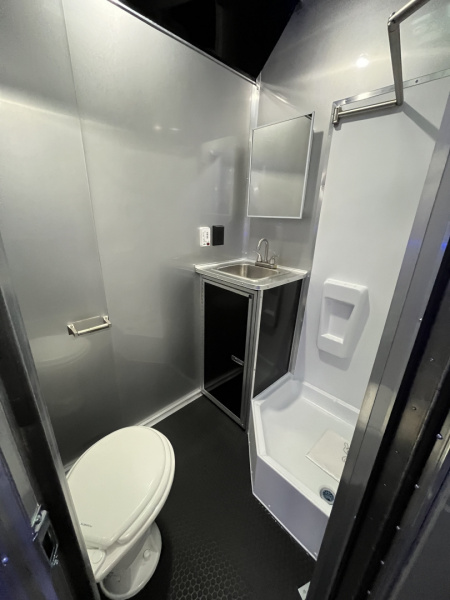 New 2026 Haulmark 44 Gooseneck Bathroom, Blackout PolyCor, 21K GVWR, Air Prep, Awning, A/C, Landing Light PKG, Hyd. Tongue Jack