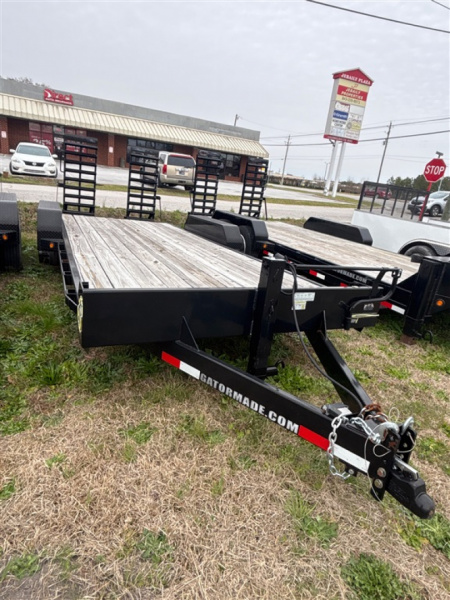 Used 2022 Gatormade 18+3 Equipment