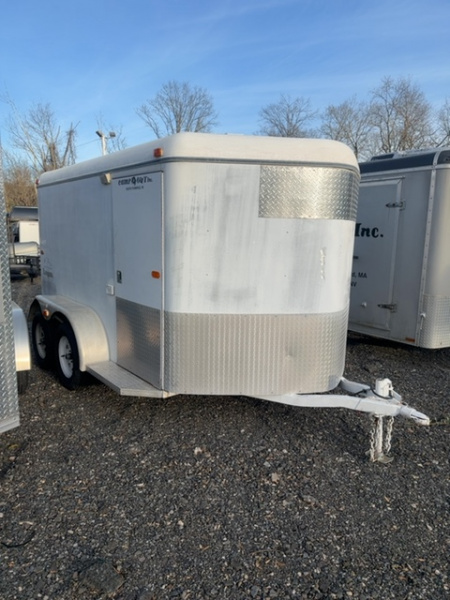 Used 2000 Logan Coach ENCLOSED 7 X 14 Cargo / Enclosed Trailer