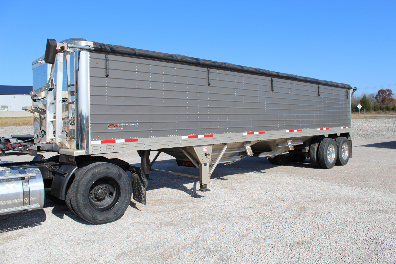Used 2023 Timpte HOPPER BOTTOM Equipment Trailer