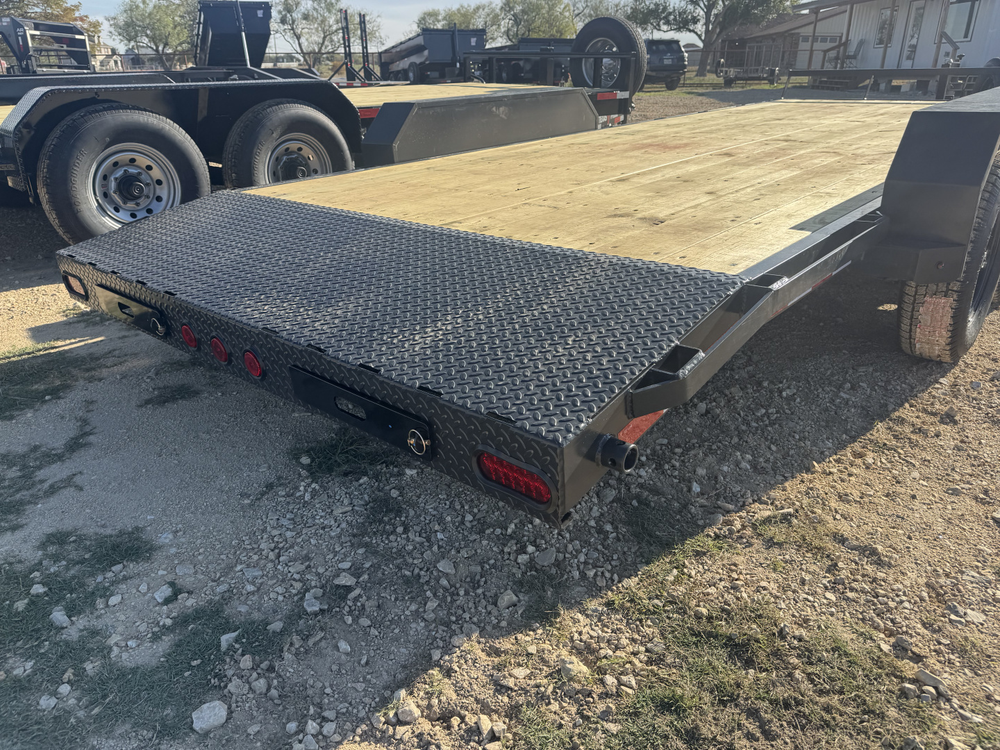 New 2026 Buckshot MFG CALIBER 20D -3017 Car Hauler