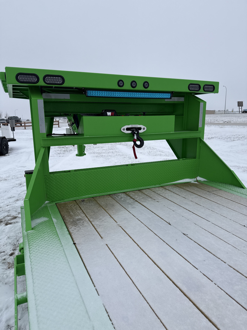 New 2026 Load Trail 40'X102 TRIPLE AXLE Car Hauler