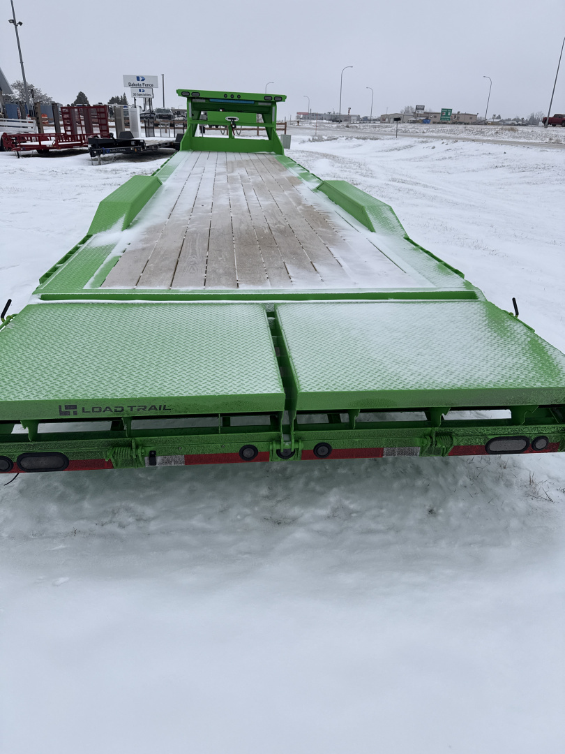 New 2026 Load Trail 40'X102 TRIPLE AXLE Car Hauler