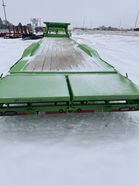 New 2026 Load Trail 40'X102 TRIPLE AXLE Car Hauler