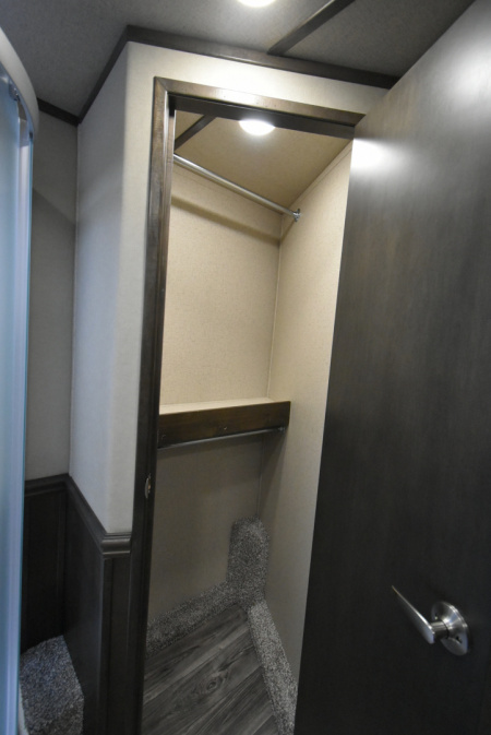 New 2026 Merhow Trailers Summit 8314 DA Horse Trailer