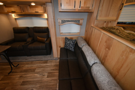 New 2026 Lakota Charger 81413 SR Horse Trailer