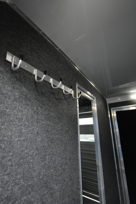 New 2026 Lakota Charger 81413 SR Horse Trailer