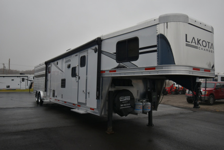 New 2026 Lakota Charger 81413 SR Horse Trailer