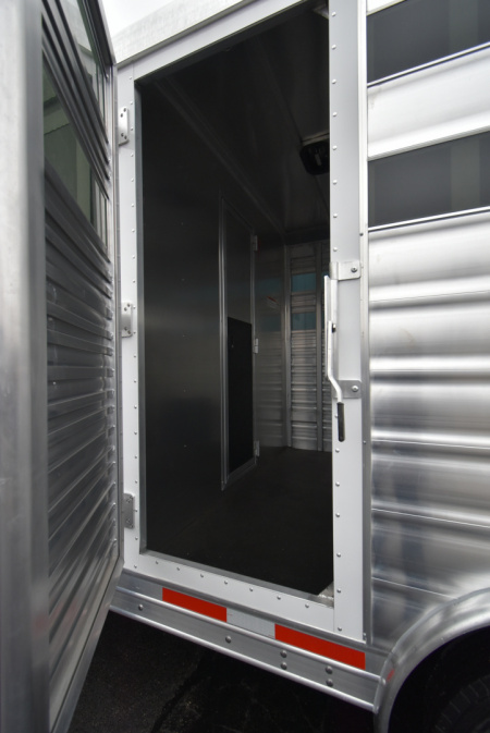 New 2026 Lakota Charger 81413 SR Horse Trailer